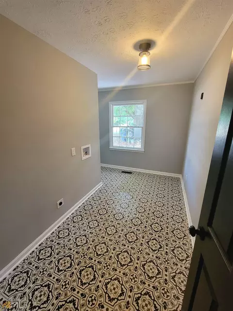 379 Brownlee Rd, Jackson, GA 30233 photo 10