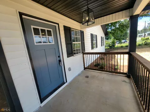379 Brownlee Rd, Jackson, GA 30233 photo 4