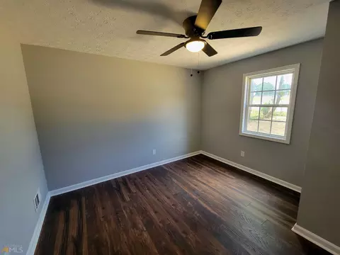 379 Brownlee Rd, Jackson, GA 30233 photo 6
