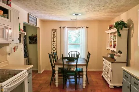 208 Clearview Ct, Lagrange, GA 30241 photo 8