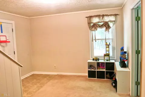208 Clearview Ct, Lagrange, GA 30241 photo 11