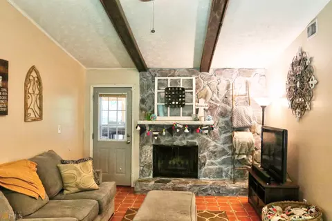 208 Clearview Ct, Lagrange, GA 30241 photo 2