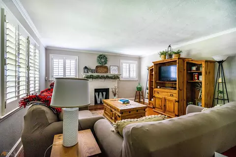105 Waverly Way, Lagrange, GA 30240 photo 5