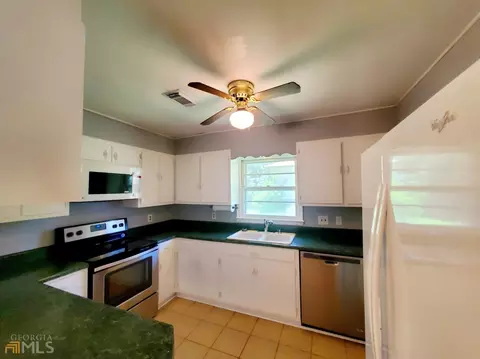 166 Hillcrest Dr, Toccoa, GA 30577 photo 5