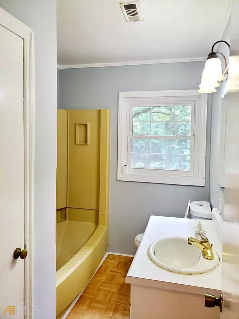 166 Hillcrest Dr, Toccoa, GA 30577 photo 9