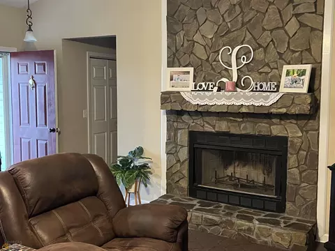 188 Blackshear Cir, Dublin, GA 31021 photo 8
