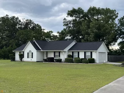 188 Blackshear Cir, Dublin, GA 31021 photo 1