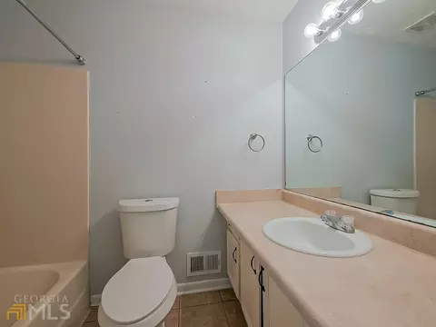 25 Summer Ln, Covington, GA 30016 photo 6