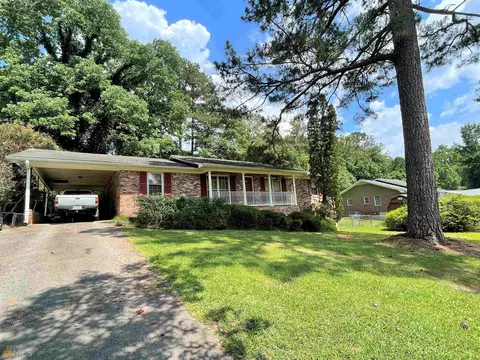 258 E Lakeview Dr, Lagrange, GA 30240 photo 1