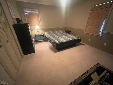 258 E Lakeview Dr, Lagrange, GA 30240 photo 9