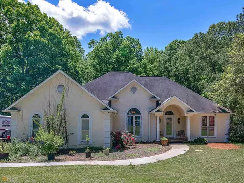 218 James Moore Dr, Jackson, GA 30233 photo 1