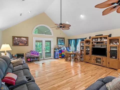 218 James Moore Dr, Jackson, GA 30233 photo 20
