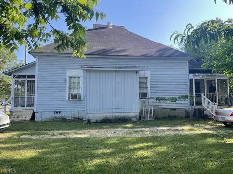 14 Mill St, Jackson, GA 30233 photo 2