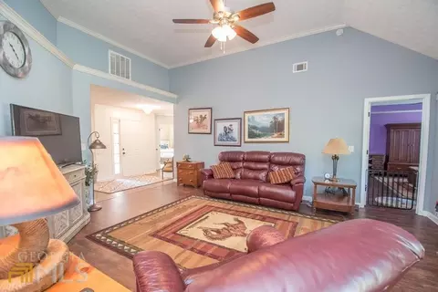 309 Perimeter Dr, Lagrange, GA 30240 photo 9