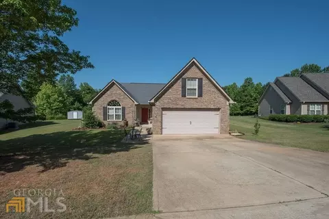 309 Perimeter Dr, Lagrange, GA 30240 photo 4