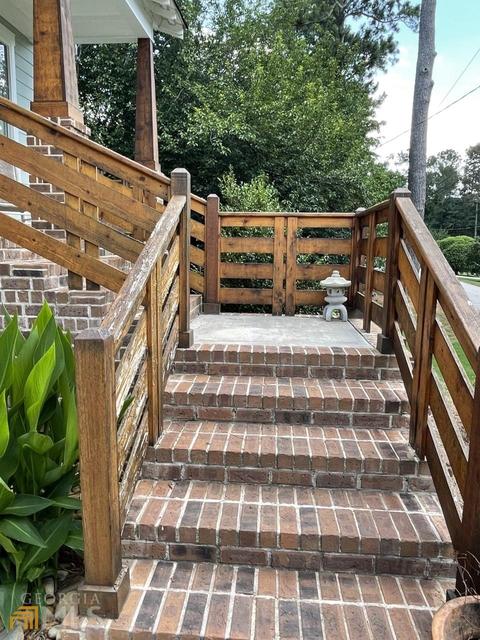 435 NE Walton St, Monroe, GA 30655 photo 2