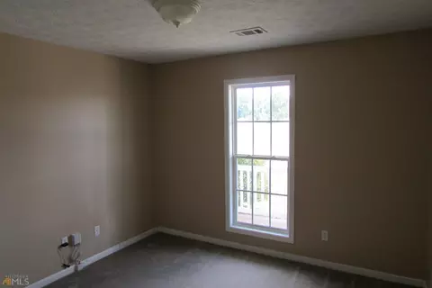 304 Northwood Dr, Lagrange, GA 30241 photo 9