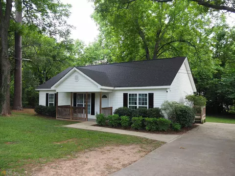 402 Ridge St, Lagrange, GA 30240 photo 1
