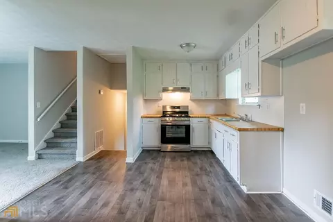 2255 Wallingford Dr, Decatur, GA 30032 photo 4