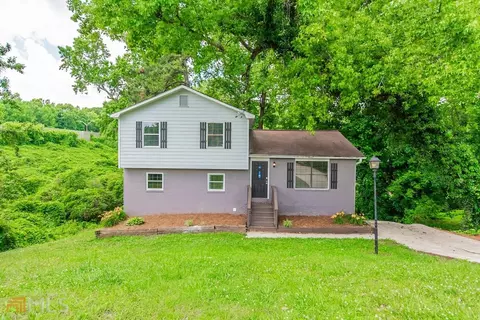 2255 Wallingford Dr, Decatur, GA 30032 photo 1