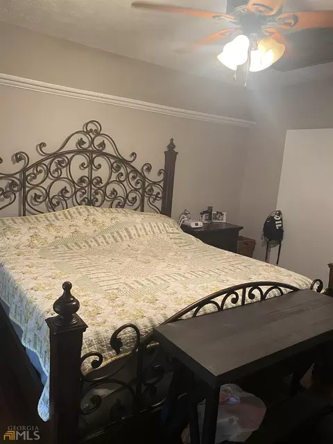84 Pine St, Williamson, GA 30292 photo 5