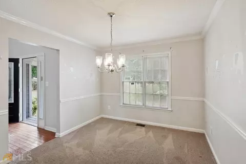 307 Regal Way E, Mcdonough, GA 30253 photo 3