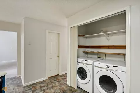 307 Regal Way E, Mcdonough, GA 30253 photo 8