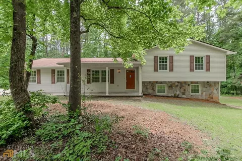 2932 Tree Top Rd, Dacula, GA 30019 photo 1