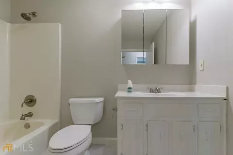 2932 Tree Top Rd, Dacula, GA 30019 photo 6