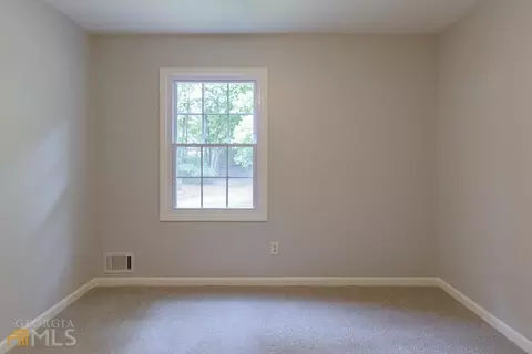 2932 Tree Top Rd, Dacula, GA 30019 photo 13