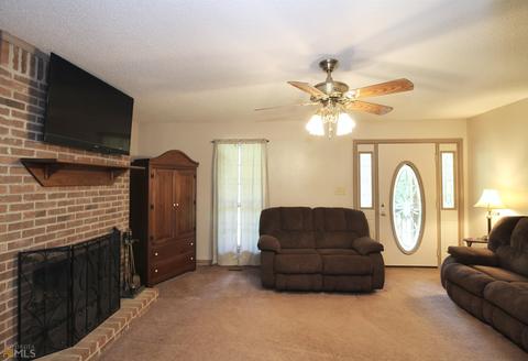 111 Parker Rd, Covington, GA 30014 photo 6
