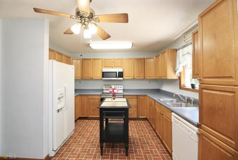 111 Parker Rd, Covington, GA 30014 photo 10