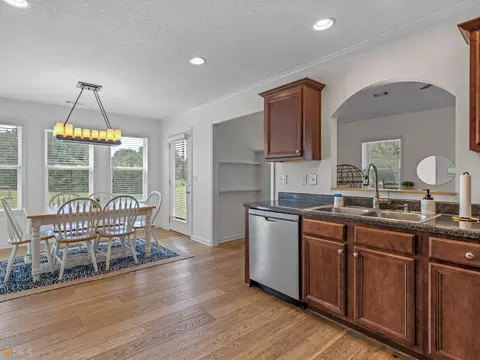 378 Colwell Rd, Jackson, GA 30233 photo 25