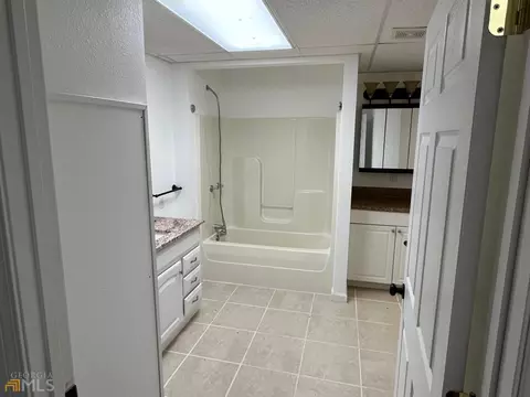 341 Killdeer Ln, Byron, GA 31008 photo 3
