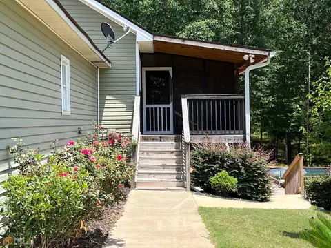 341 Killdeer Ln, Byron, GA 31008 photo 2