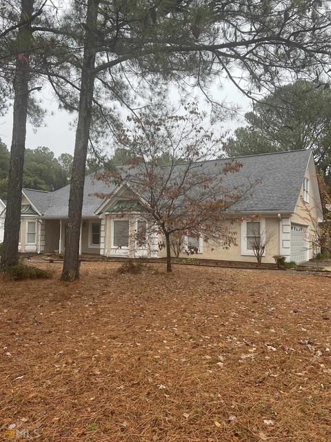 154 Hampton Shores Dr, Hampton, GA 30228 photo 1