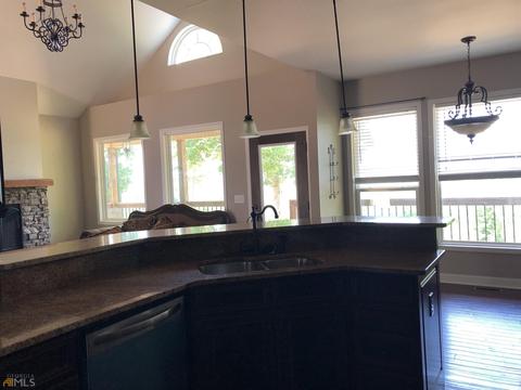 775 Cherokee Rd, Toccoa, GA 30577 photo 8