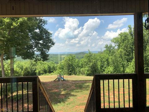 775 Cherokee Rd, Toccoa, GA 30577 photo 4