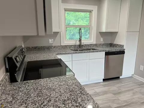 96 Ea Main St, Hampton, GA 30228 photo 5