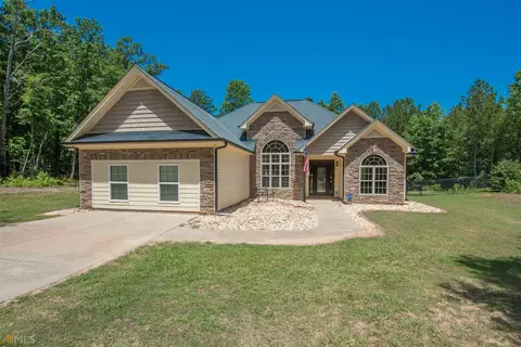 115 Maple Ridge Ct, Barnesville, GA 30204 photo 2