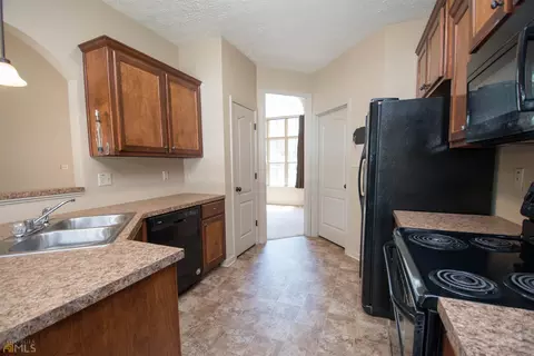 115 Maple Ridge Ct, Barnesville, GA 30204 photo 18
