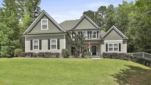 402 Wicklow St, Tyrone, GA 30290 photo 1
