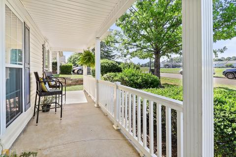 512 Northwoods Dr, Lagrange, GA 30241 photo 4