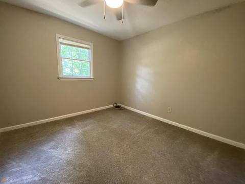 227 Holliday Rd, Lagrange, GA 30240 photo 9