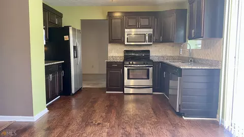 1401 Leicster Ct, Hampton, GA 30228 photo 11