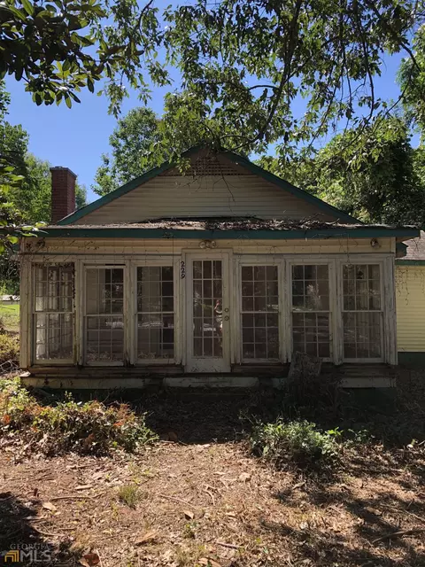 161 Edwards St, Toccoa, GA 30577 photo 1