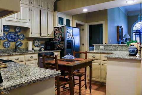 1904 Devon Dr, Albany, GA 31721 photo 6