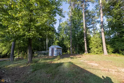198 E Potts Rd, Lagrange, GA 30240 photo 8