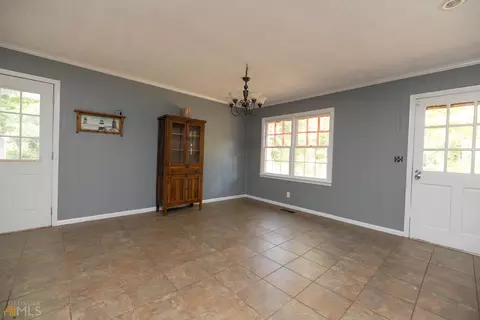198 E Potts Rd, Lagrange, GA 30240 photo 13