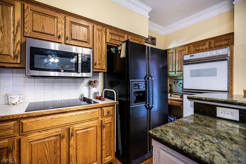 1041 Riverside Dr, Lagrange, GA 30240 photo 16